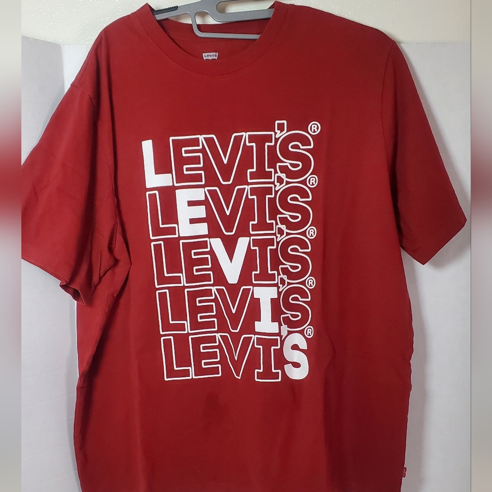 Levi's Men's Bold Red Logo Tee